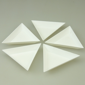 串珠三角型工作皿